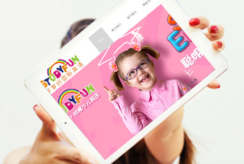 �ٲ�ѧ��׹���Ӣ��